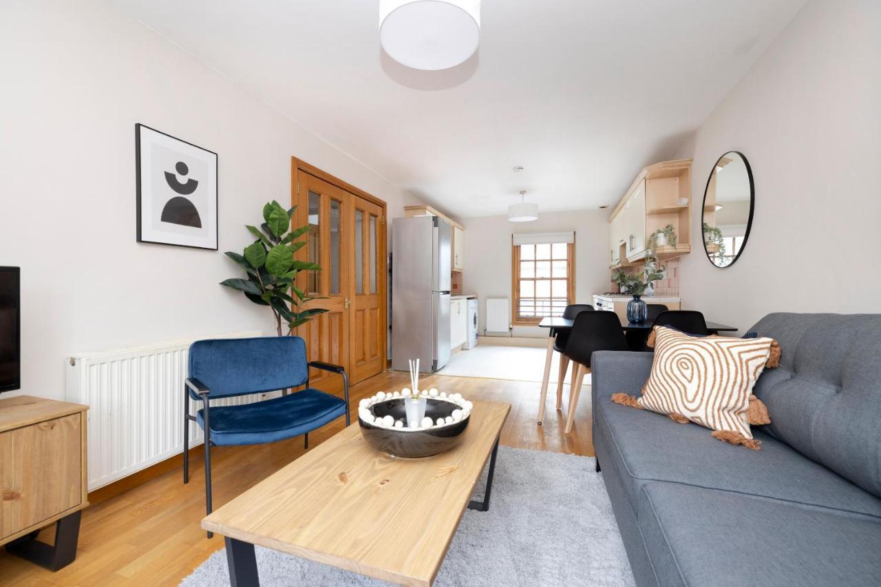 Joivy Bright And Cosy Flat Near The Scotland Gallery 爱丁堡 外观 照片