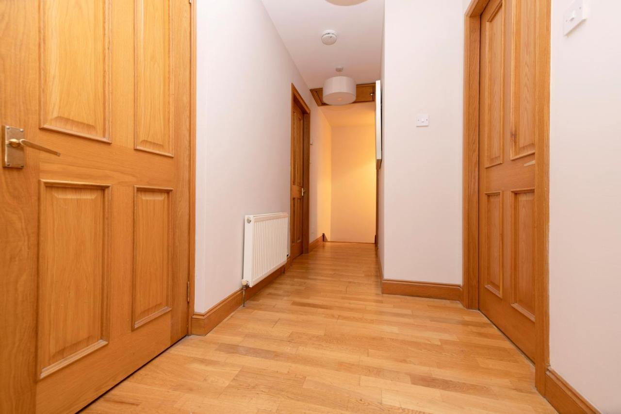 Joivy Bright And Cosy Flat Near The Scotland Gallery 爱丁堡 外观 照片